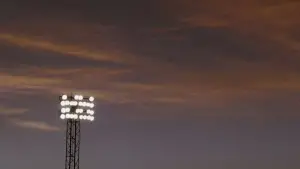 Backdrop to the movie "Friday Night Lights" #651737