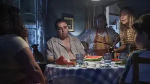 Backdrop to the movie "Piggy" #270850