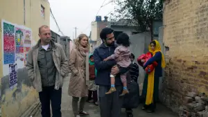 Backdrop to the movie "Tigers" #704092