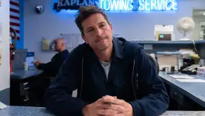 Backdrop to the movie "Tow" #746744