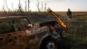 Backdrop to the movie "2000 Meters to Andriivka" #539413