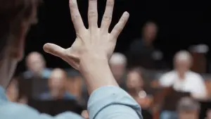 Backdrop to the movie "Nous l