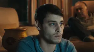 Backdrop to the movie "The Boy" #761186