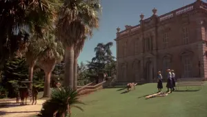 Backdrop to the movie "Picnic at Hanging Rock" #231045