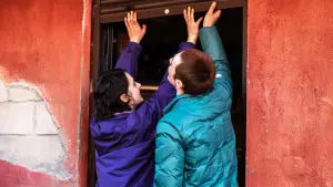 Backdrop to the movie "Unclenching the Fists" #768746