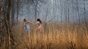 Backdrop to the movie "Ghostland" #221779