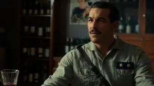 Backdrop to the movie "The Dinner" #612880