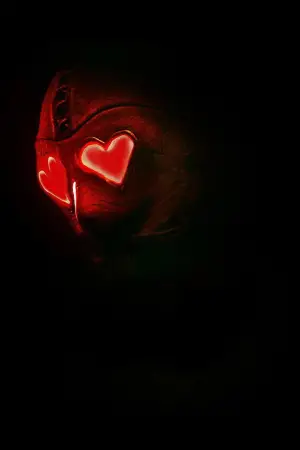 Poster to the movie "Heart Eyes" #582512