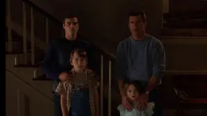 Backdrop to the movie "Signs" #670301