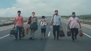 Backdrop to the movie "Tourist Family" #623560