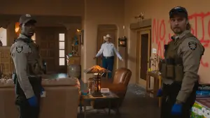 Backdrop to the movie "Eddington" #545212