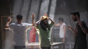 Backdrop to the movie "The Crowd" #773559