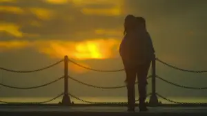 Backdrop to the movie "Drawing Closer" #624891