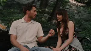 Backdrop to the movie "Materialists" #558686