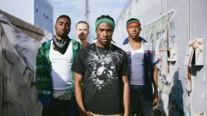 Backdrop to the movie "Cut Throat City" #419101