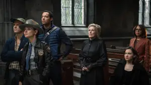 Backdrop to the movie "Wake Up Dead Man: A Knives Out Mystery" #522073