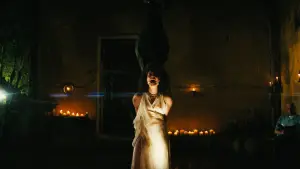 Backdrop to the movie "Blink Twice" #780319