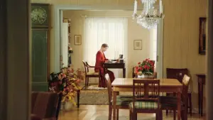 Backdrop to the movie "Autumn Sonata" #645060