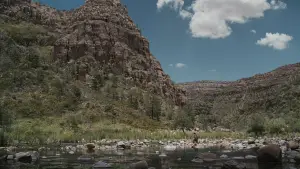 Backdrop to the movie "Materialists" #558691