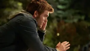 Backdrop to the movie "Rings" #326262