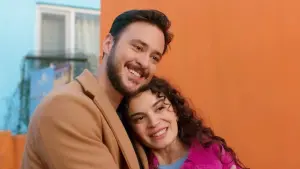 Watch film Our Life Is Novel | "HAYATIMIZ ROMAN" SİNEMA FİLMİ 27 EKİM'DE SİNEMALARDA