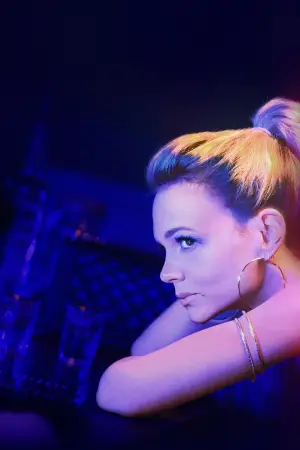 Poster to the movie "Promising Young Woman" #789828