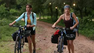 Backdrop to the movie "And Soon the Darkness" #486483