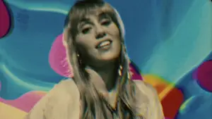 Backdrop to the movie "Drive-Away Dolls" #608936