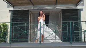 Backdrop to the movie "Parthenope" #599024