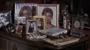 Backdrop to the movie "The First Wives Club" #677719