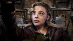 Backdrop to the movie "Shadow in the Cloud" #326635