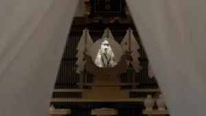 Backdrop to the movie "Rental Family" #761220