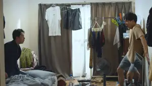 Backdrop to the movie "Chuckle Chuckle" #709619