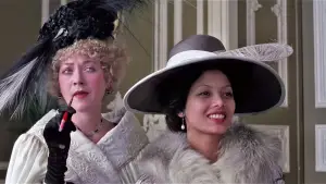 Backdrop to the movie "Valentino" #742093