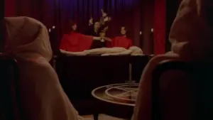 Backdrop to the movie "The Satanic Rites of Dracula" #407038