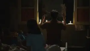 Backdrop to the movie "Ayah, Ini Arahnya Ke Mana, Ya?" #796686