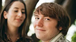 Backdrop to the movie "Licorice Pizza" #683046