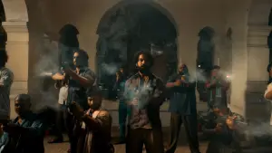 Backdrop to the movie "Maalik" #656226