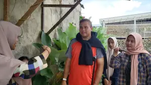 Backdrop to the movie "Hafiz & Friends: We Were Always Meant to Be Here" #545972