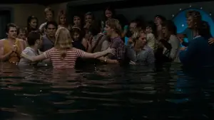 Backdrop to the movie "Jaws 3-D" #699285