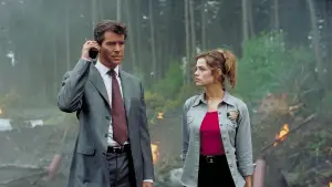 Backdrop to the movie "The World Is Not Enough" #625738