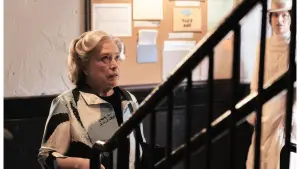 Backdrop to the movie "The Great Lillian Hall" #708036