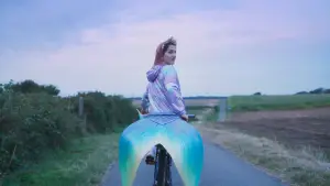Backdrop to the movie "Miss Mermaid" #842421