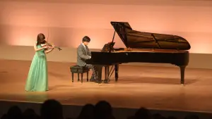 Backdrop to the movie "Your Lie in April" #397593