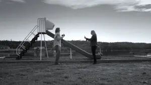 Backdrop to the movie "Look at Me" #198848