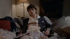 Backdrop to the movie "Untamed Royals" #789067