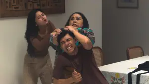 Backdrop to the movie "Pesugihan Sate Gagak" #778901