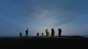 Backdrop to the movie "Knit