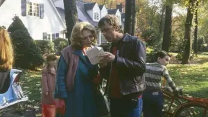 Backdrop to the movie "Far from Heaven" #384777