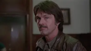 Backdrop to the movie "Fighting Back" #492963